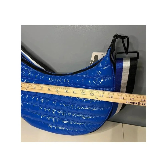 NWT BCBGENERATION Blue Puffer Crossbody Bag - Picture 11 of 11